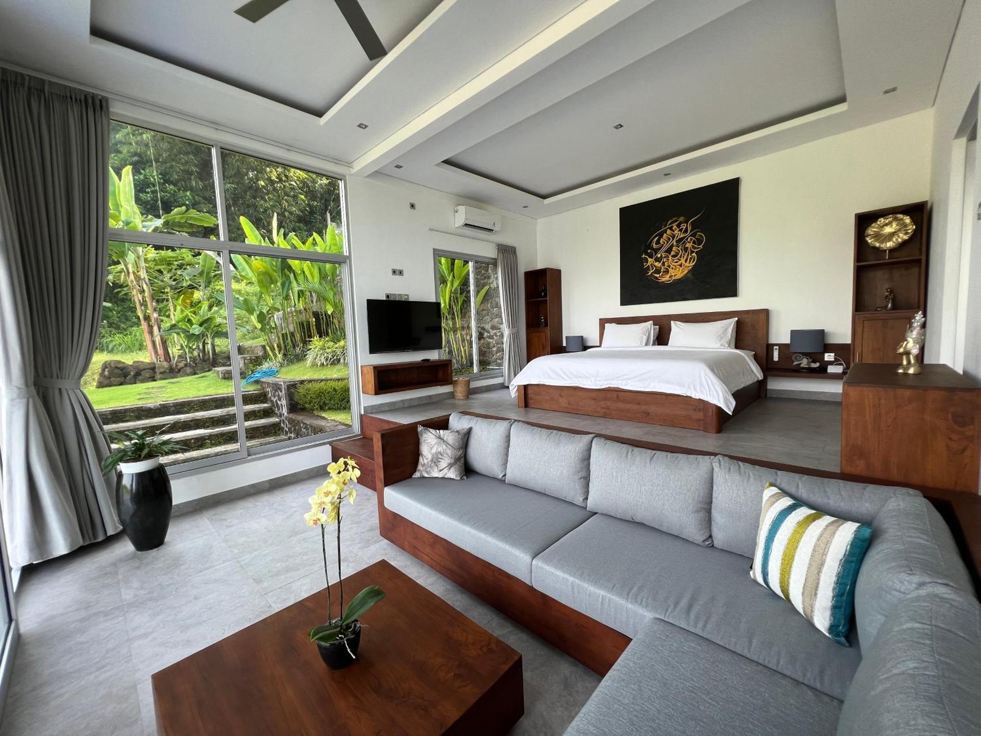 Di Bias Villa *