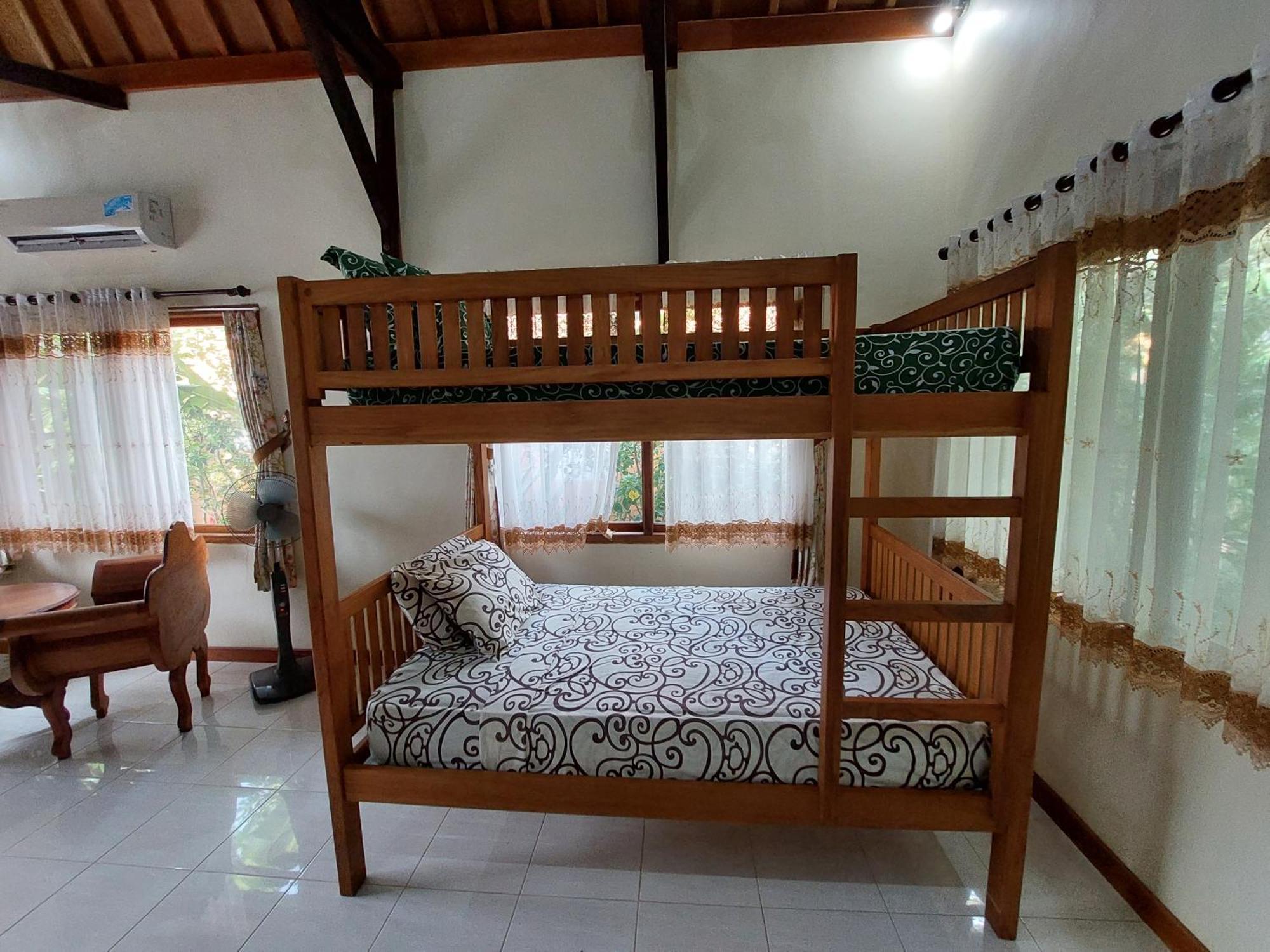Hibiscus House Bali Guest house