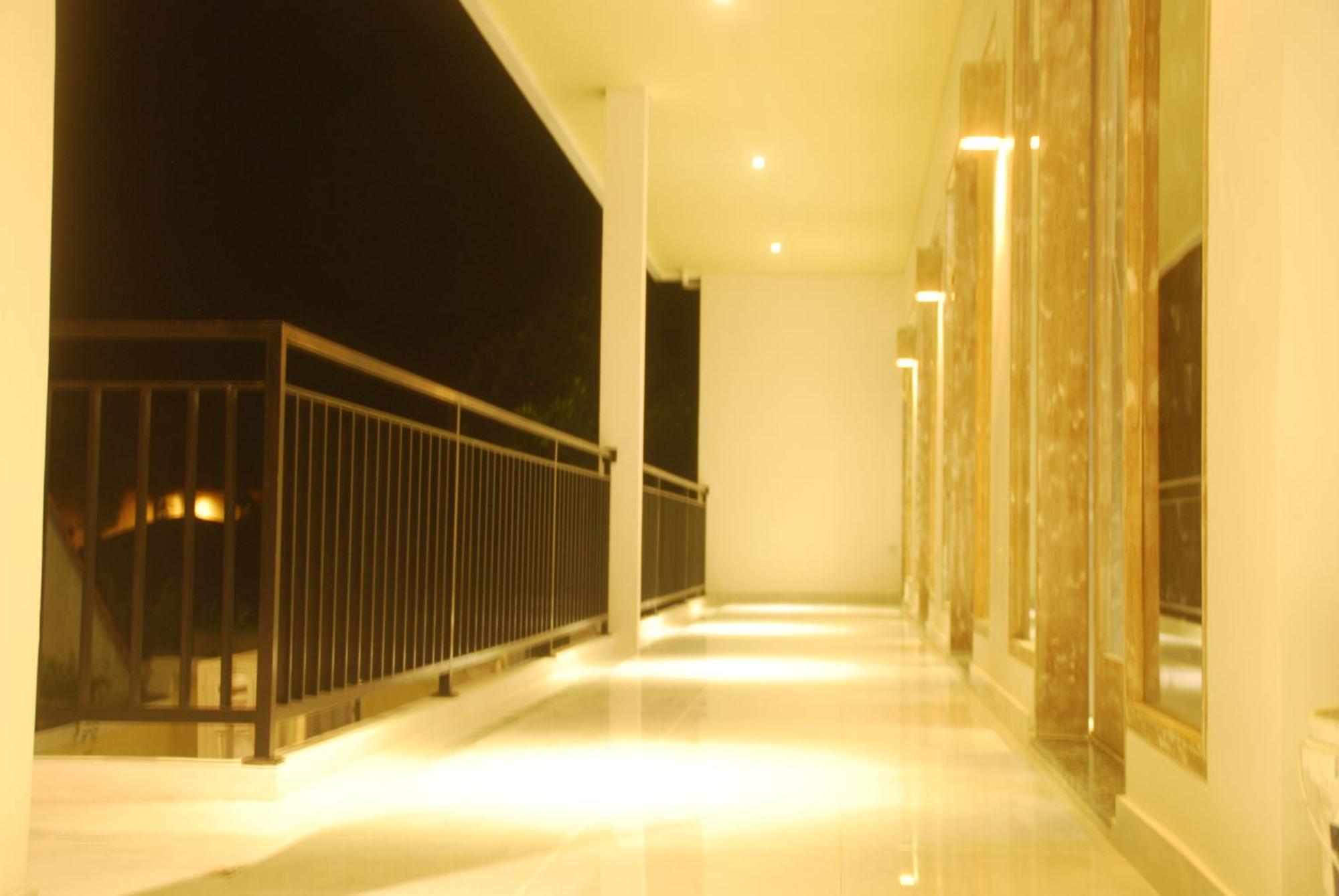 Guest house Sugiras Living 2*
