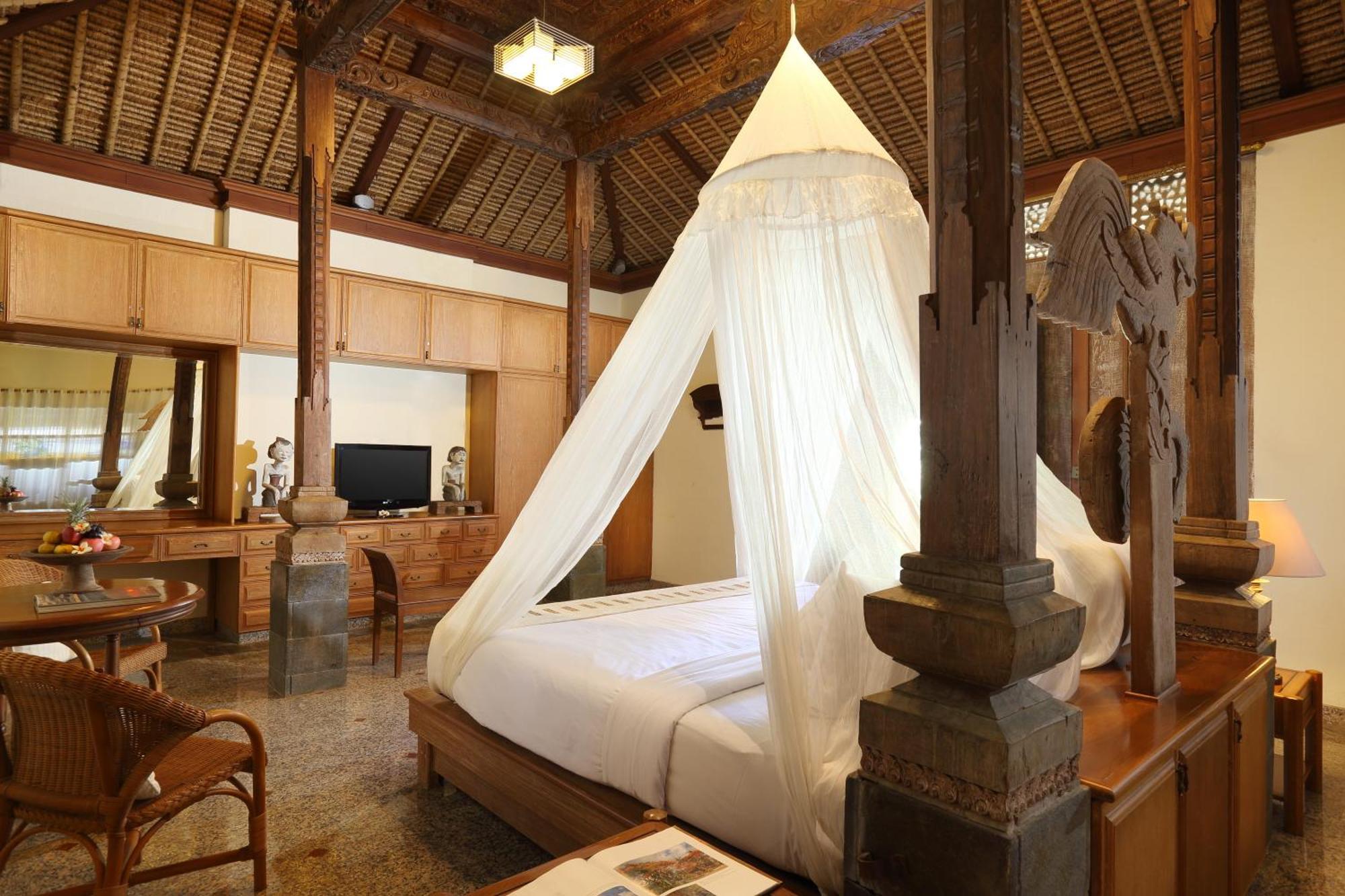 Resort Alindra &