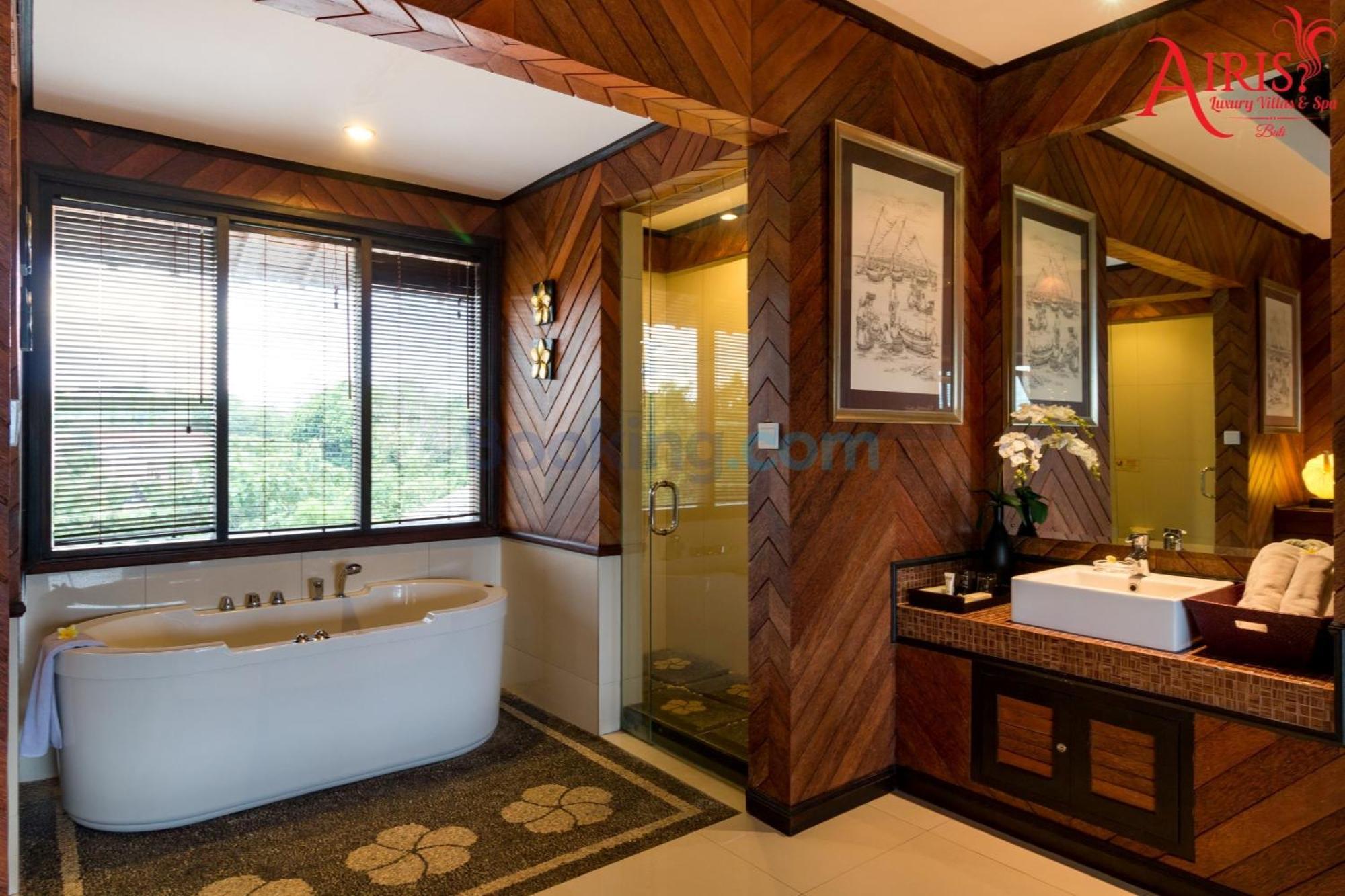 Airis Luxury And Villa *