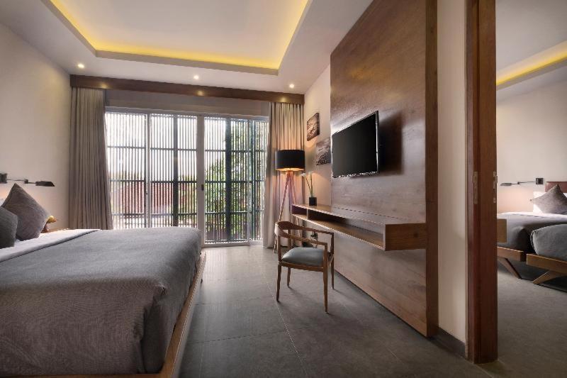 Akana Boutique Hotel 4*