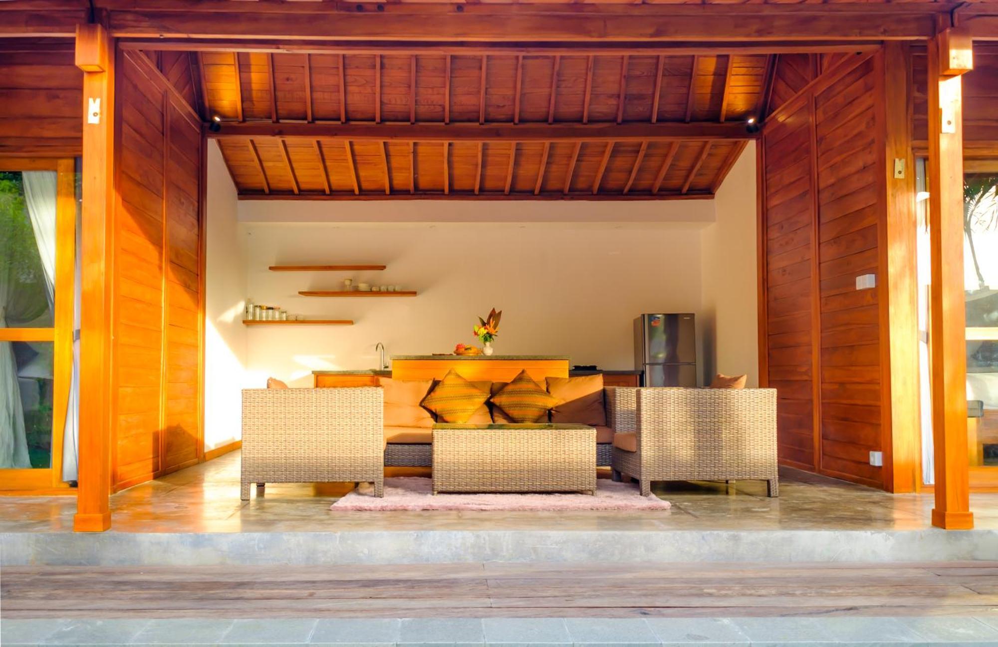 Wooden Paradise 3*