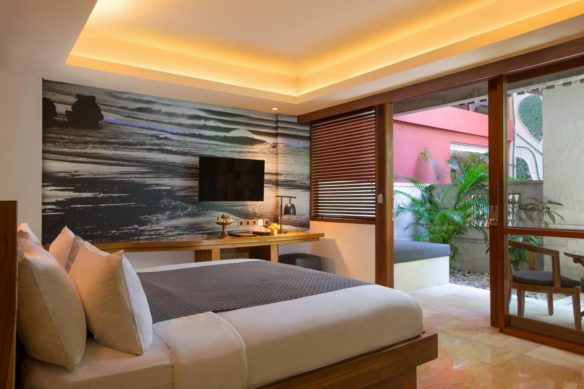 Amnaya Kuta Hotel 4*