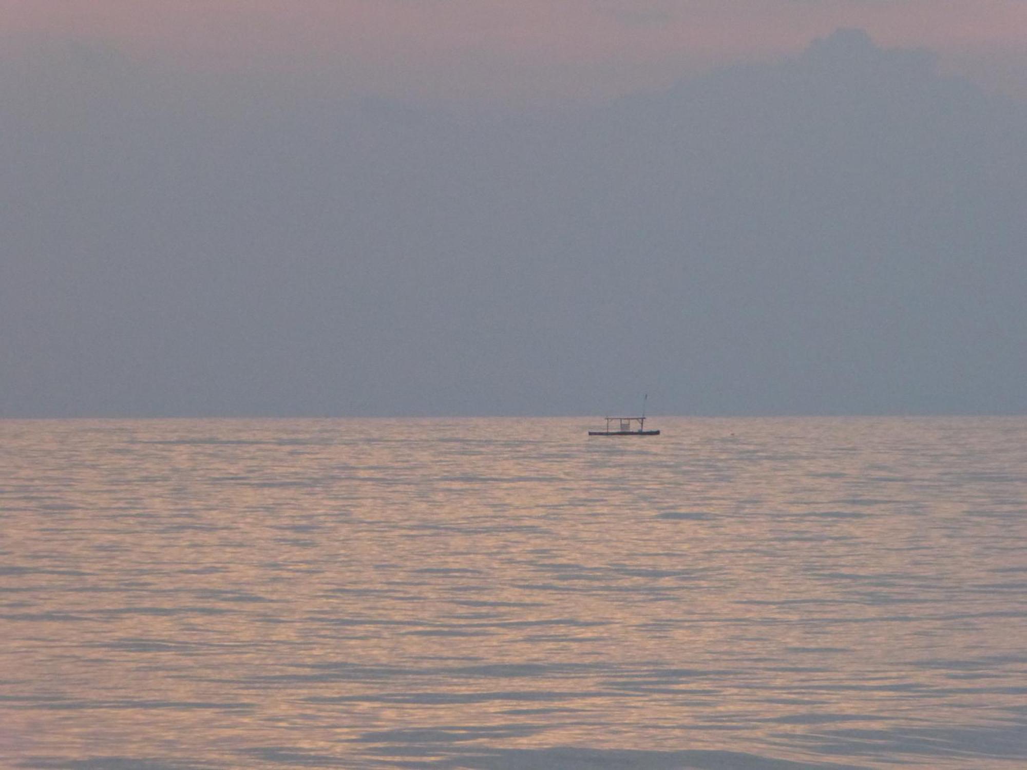 Bali Luxe Beachfront Rooftop Sunsets * Canggu (Bali)