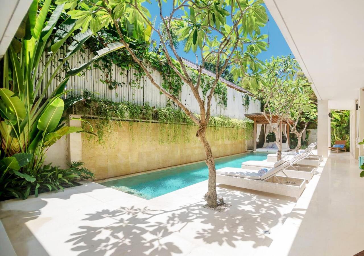 Bali Luxe Beachfront Rooftop Sunsets * Canggu (Bali)