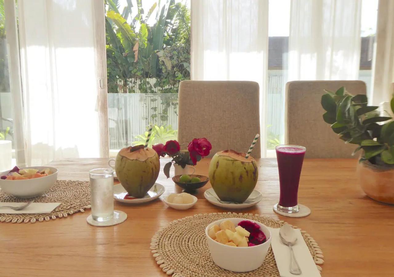 Villa Bali Luxe Beachfront Rooftop Sunsets *