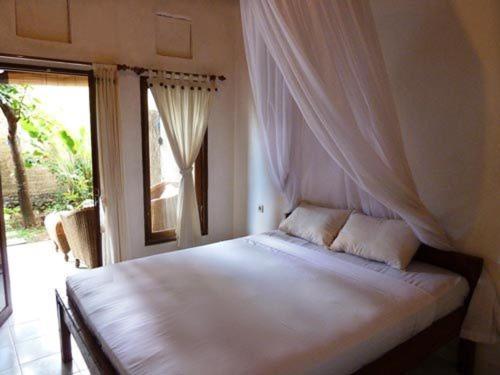 Solaluna 2* Amed (Bali)