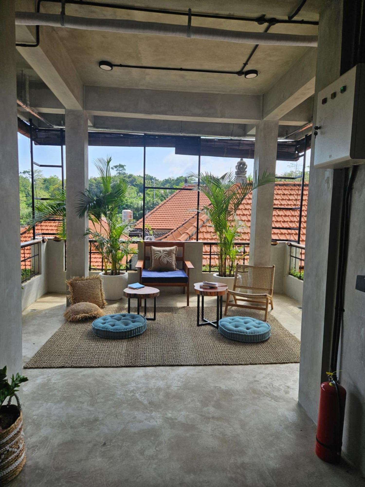 Salty Prana Retreat Center Uluwatu (Bali)