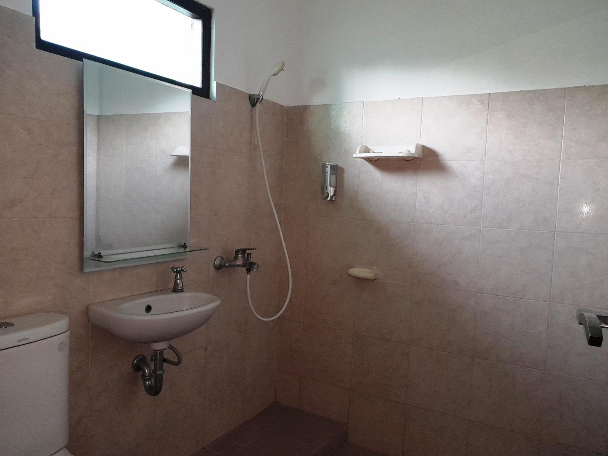 Star East 4*