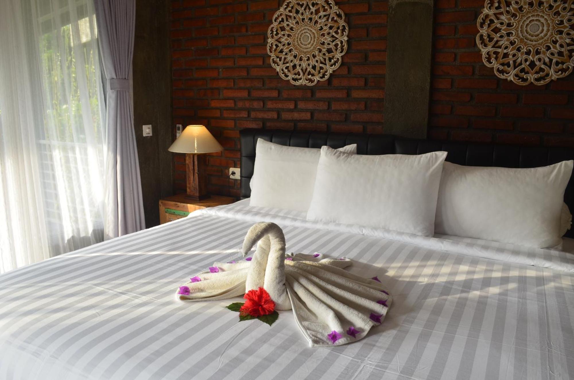 Alamanda 3* Lovina (Bali)