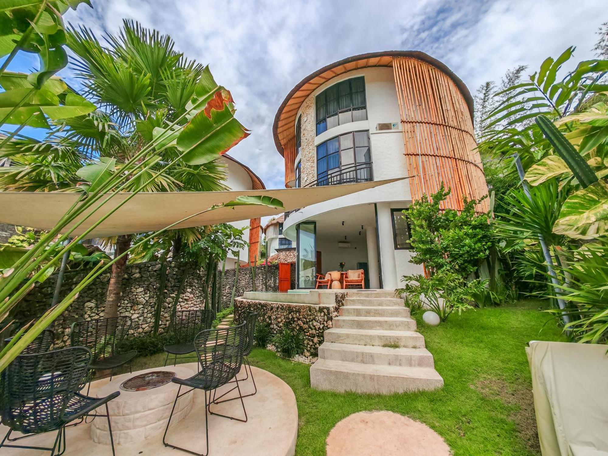 Hillstone Luxury Village Villa *