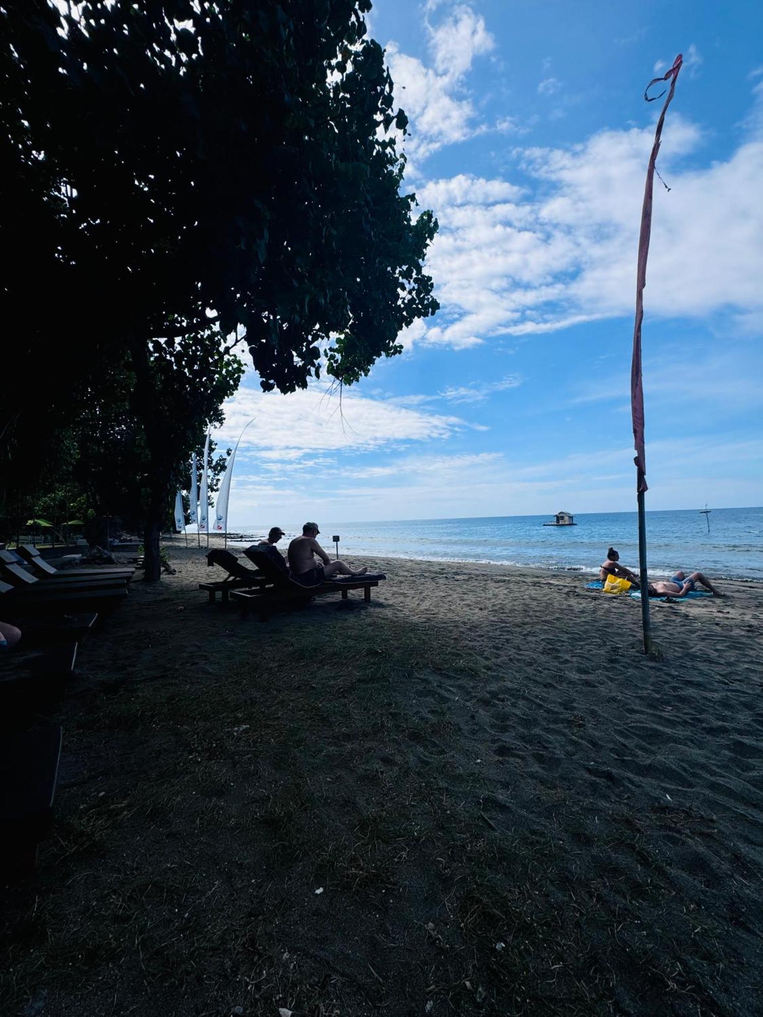 Putu Pemuteran (Bali)