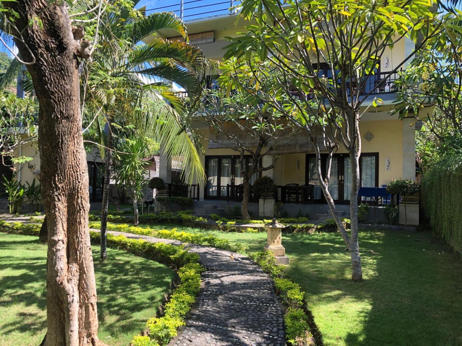 Bintang Beach 3* Amed (Bali)