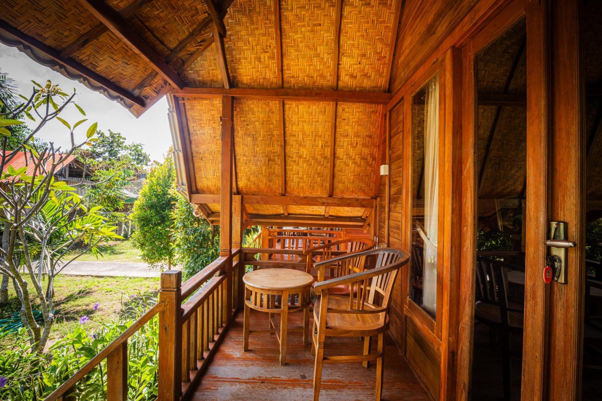 Kubu Sental Guest house