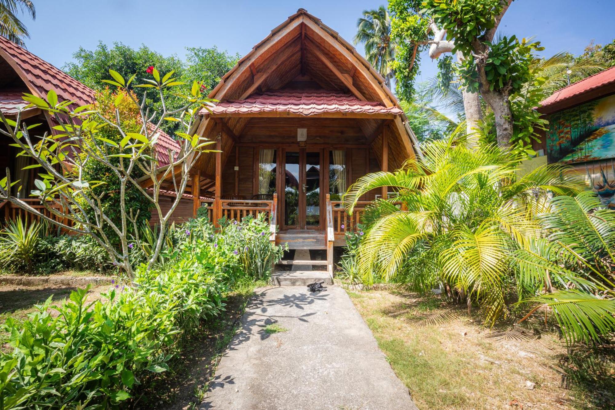 Kubu Sental Guest house Batununggul
