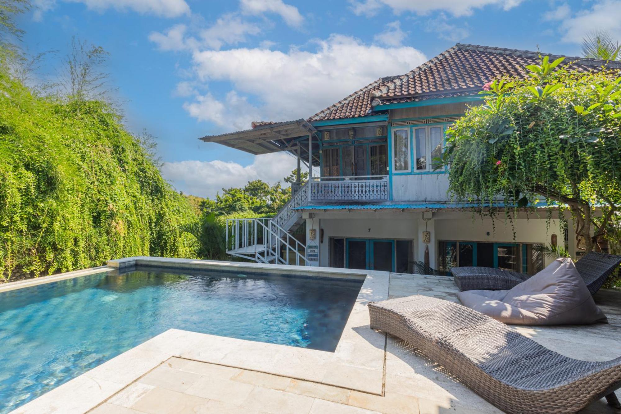 Golden Hill Nusa Penida Holiday park 3*