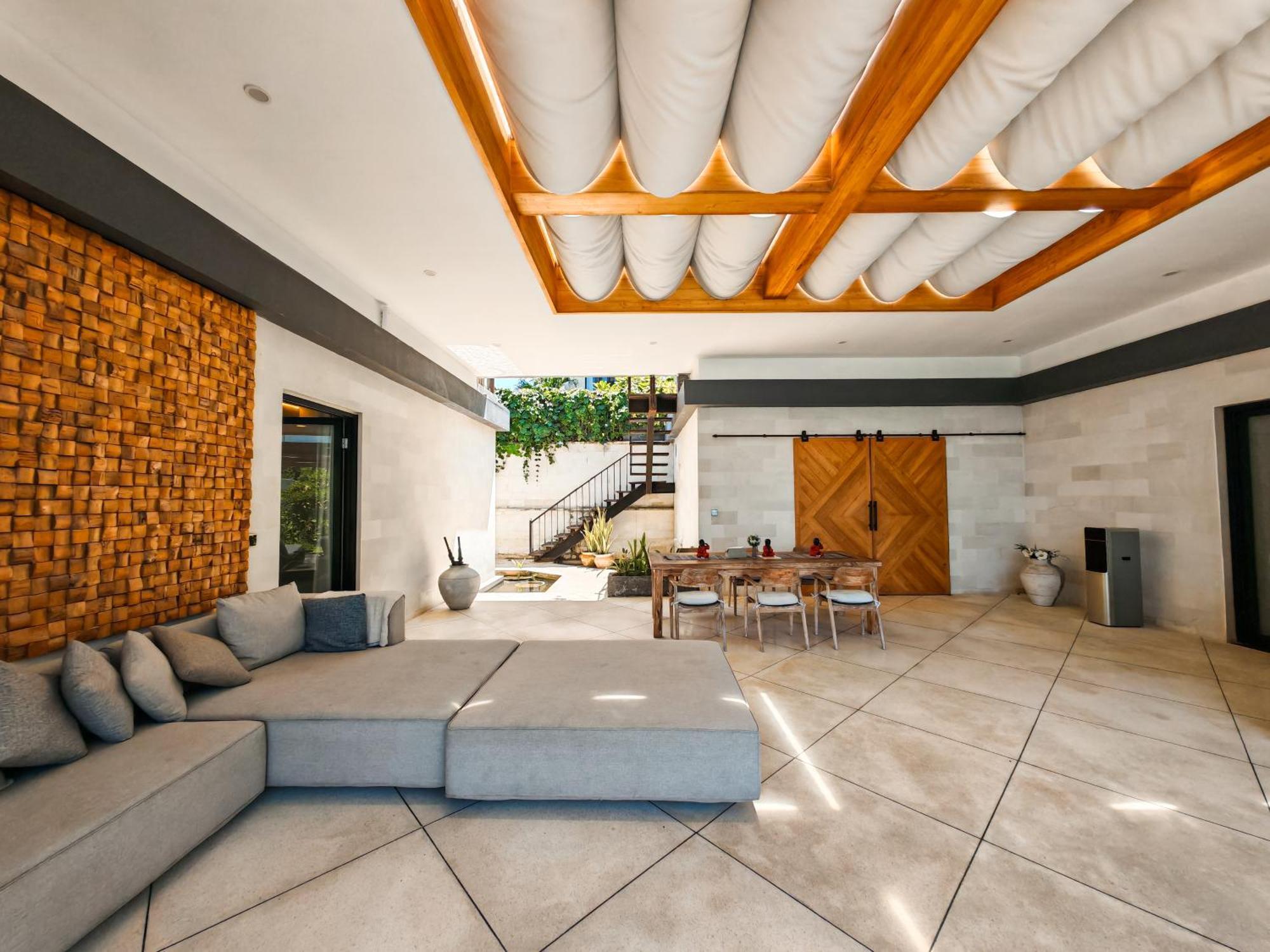 And Villa Ketewel