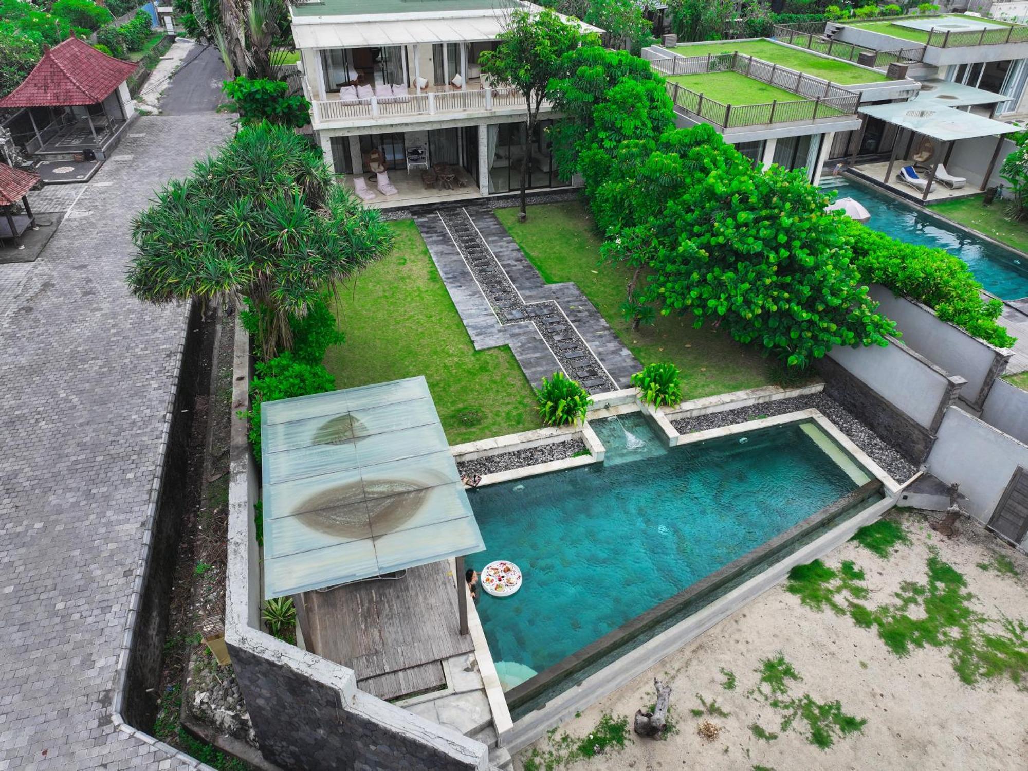 And Villa Ketewel