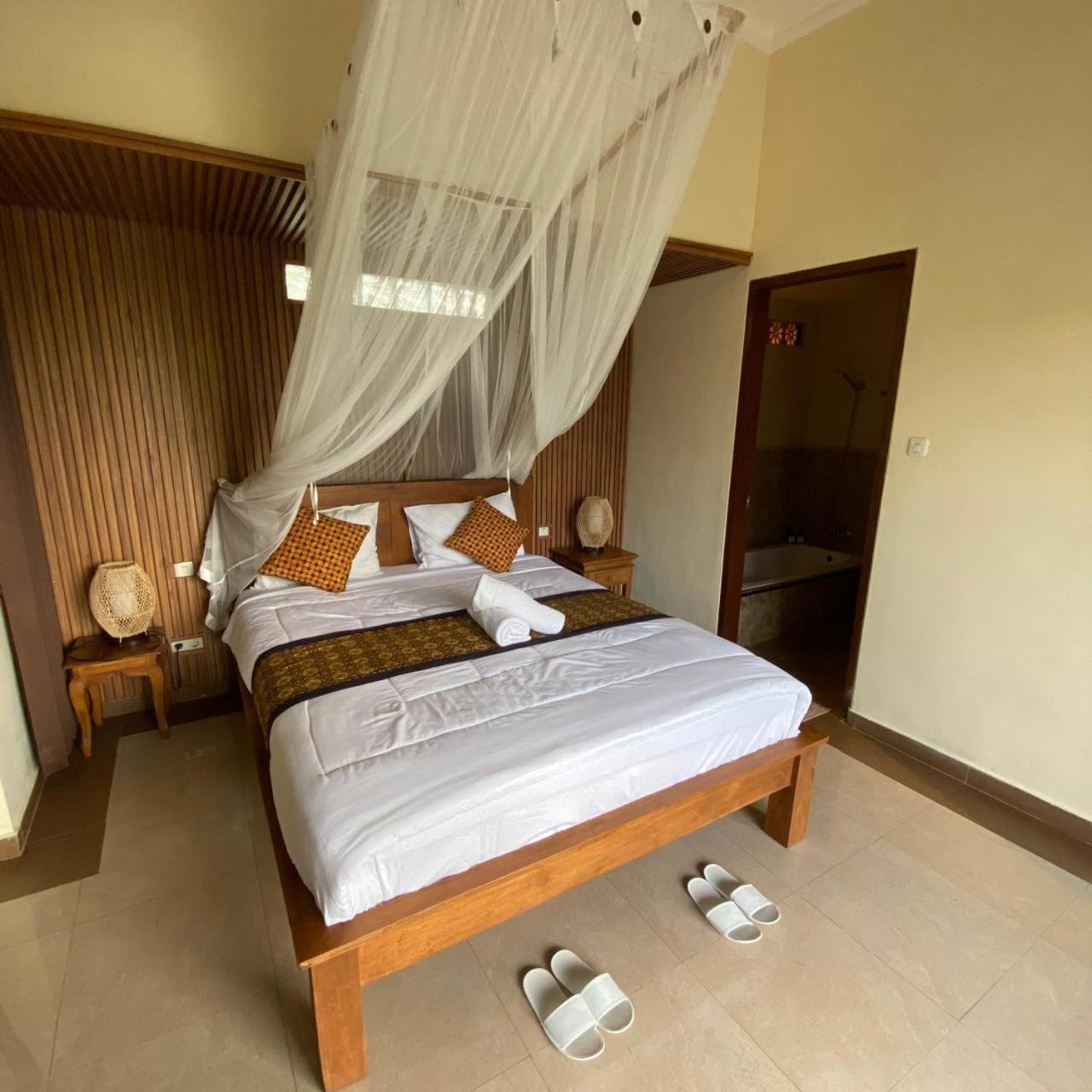 Dukuh Village & Art Guest house Tegallalang (Bali)