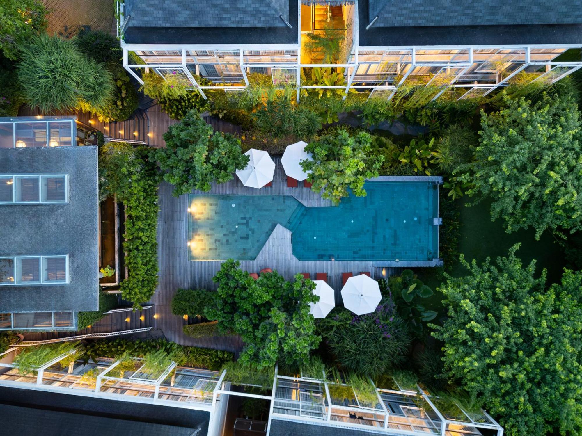 Rimbun Resort 3*