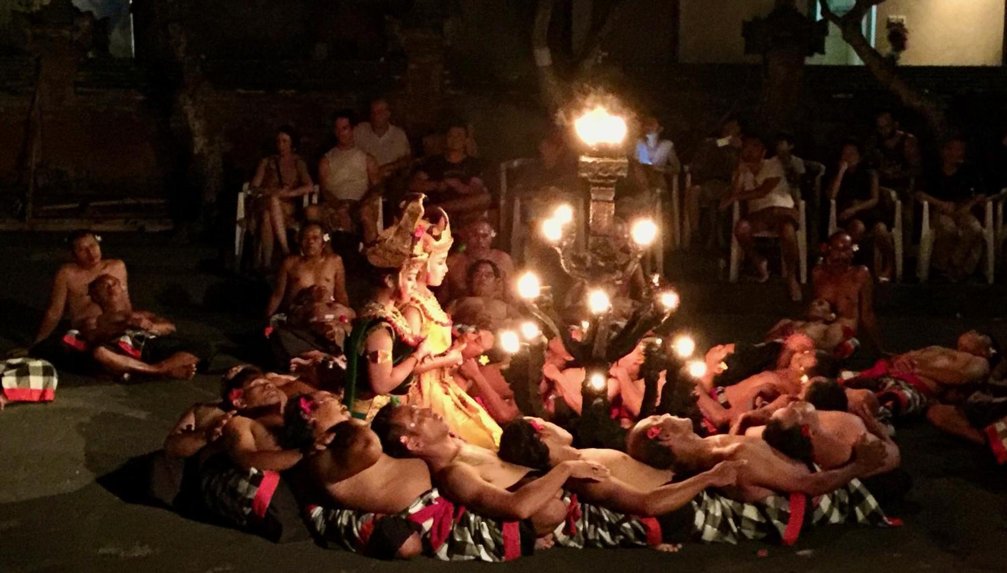 Kaniksa Candi Dasa (Bali)