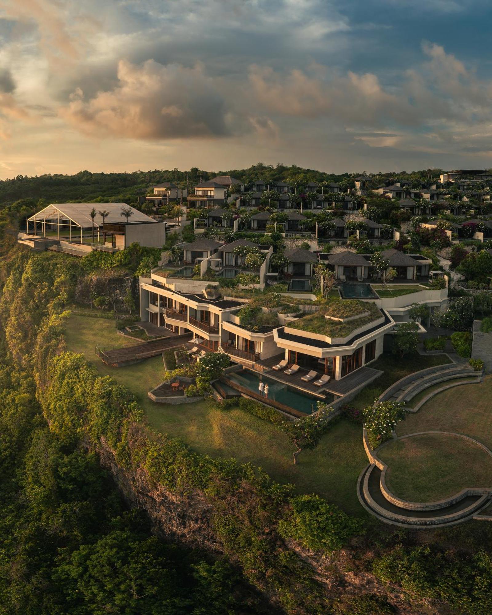 Six Senses 5*