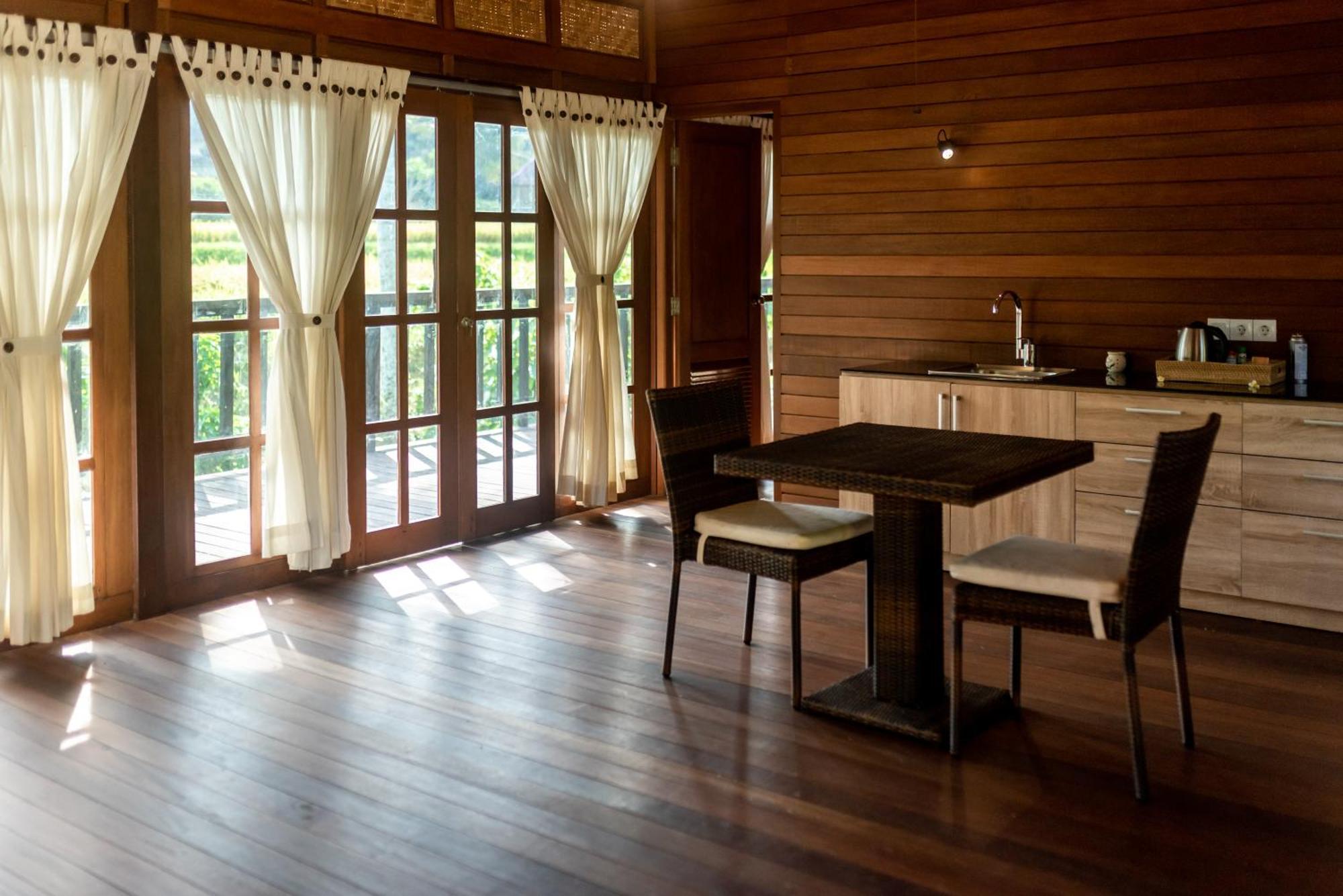 Waturenggong Villa *