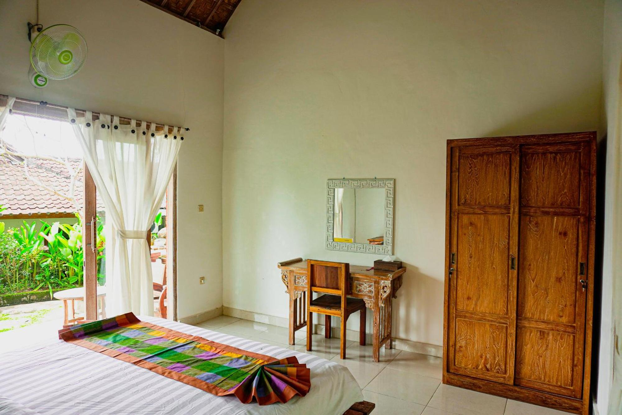 Kresna Asih House