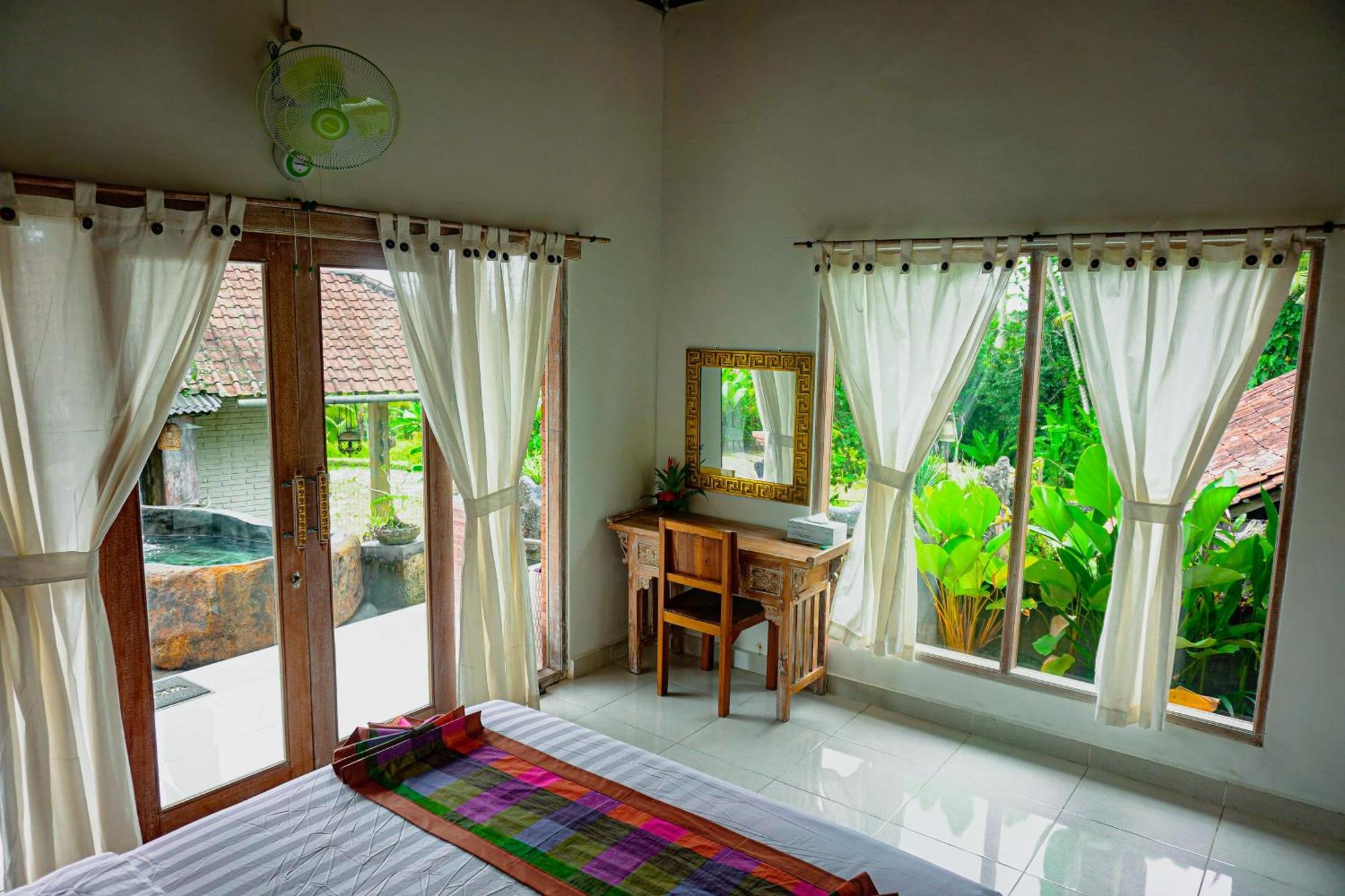 Kresna Asih House Guest house