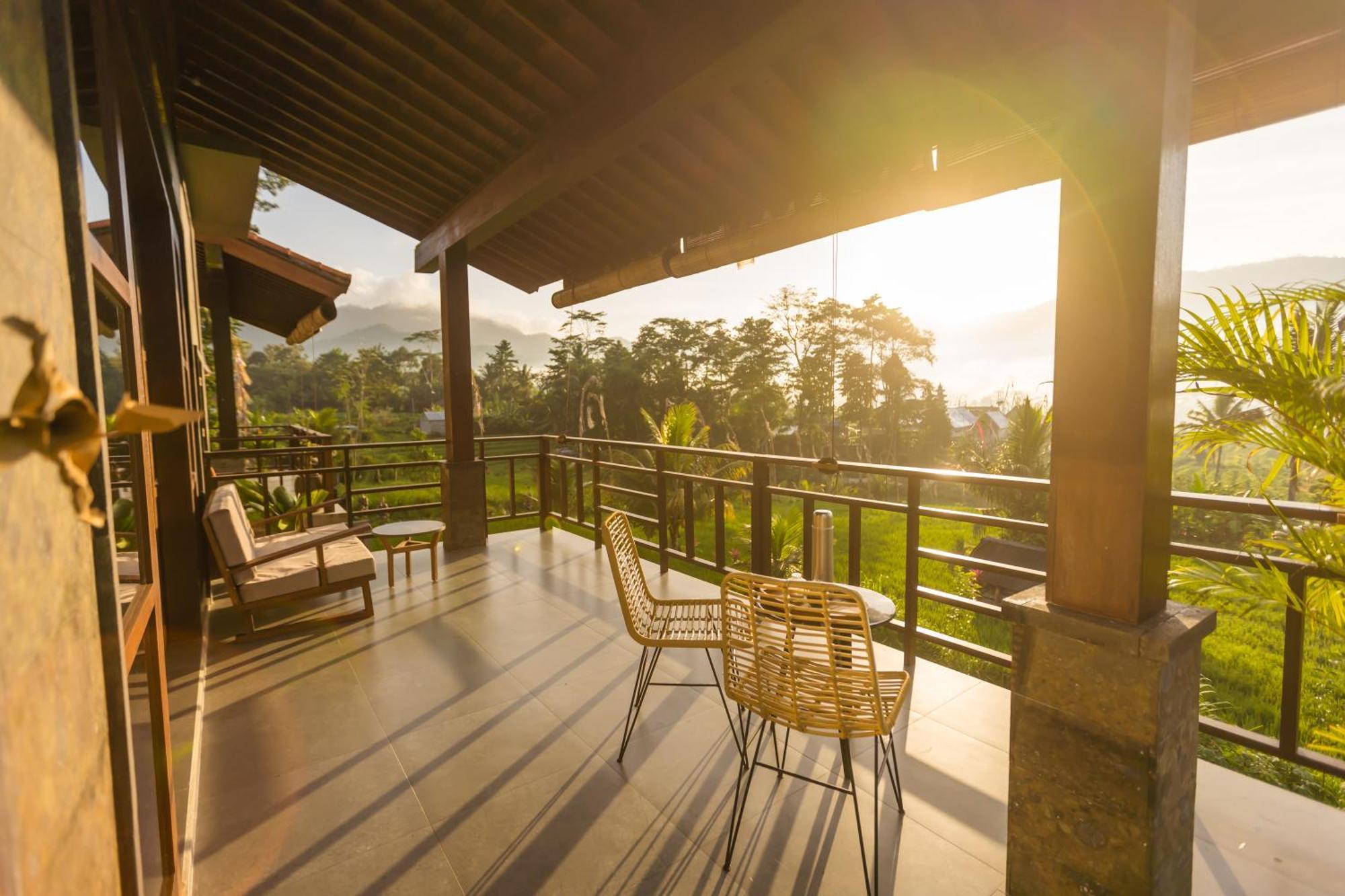 Ume Dukuh Sidemen Lodge *