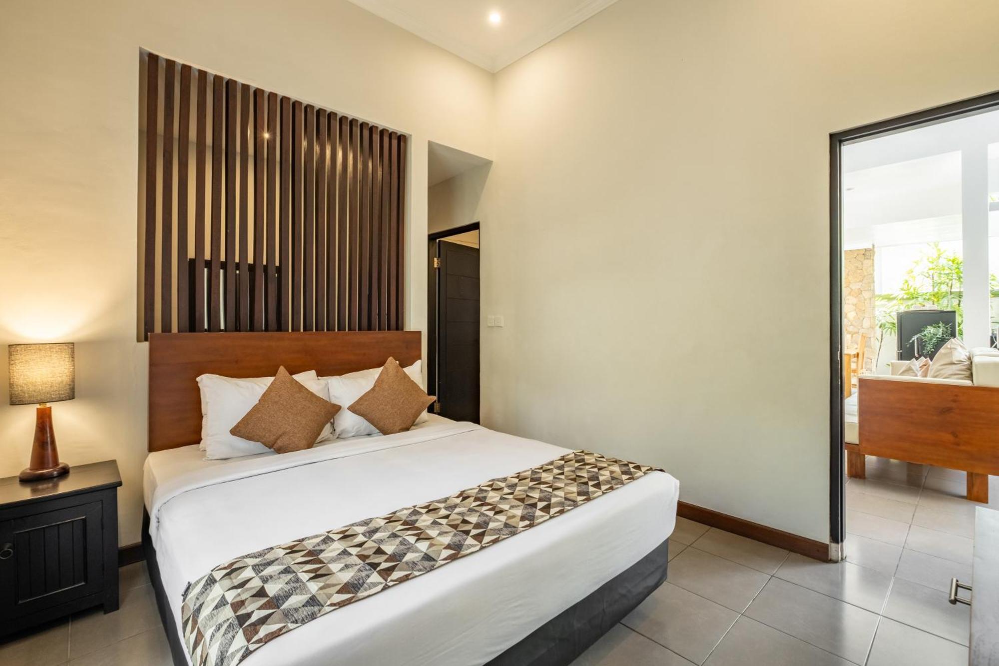 Villa Kisaraa - X Seminyak X Canggu Kerobokan (Bali)
