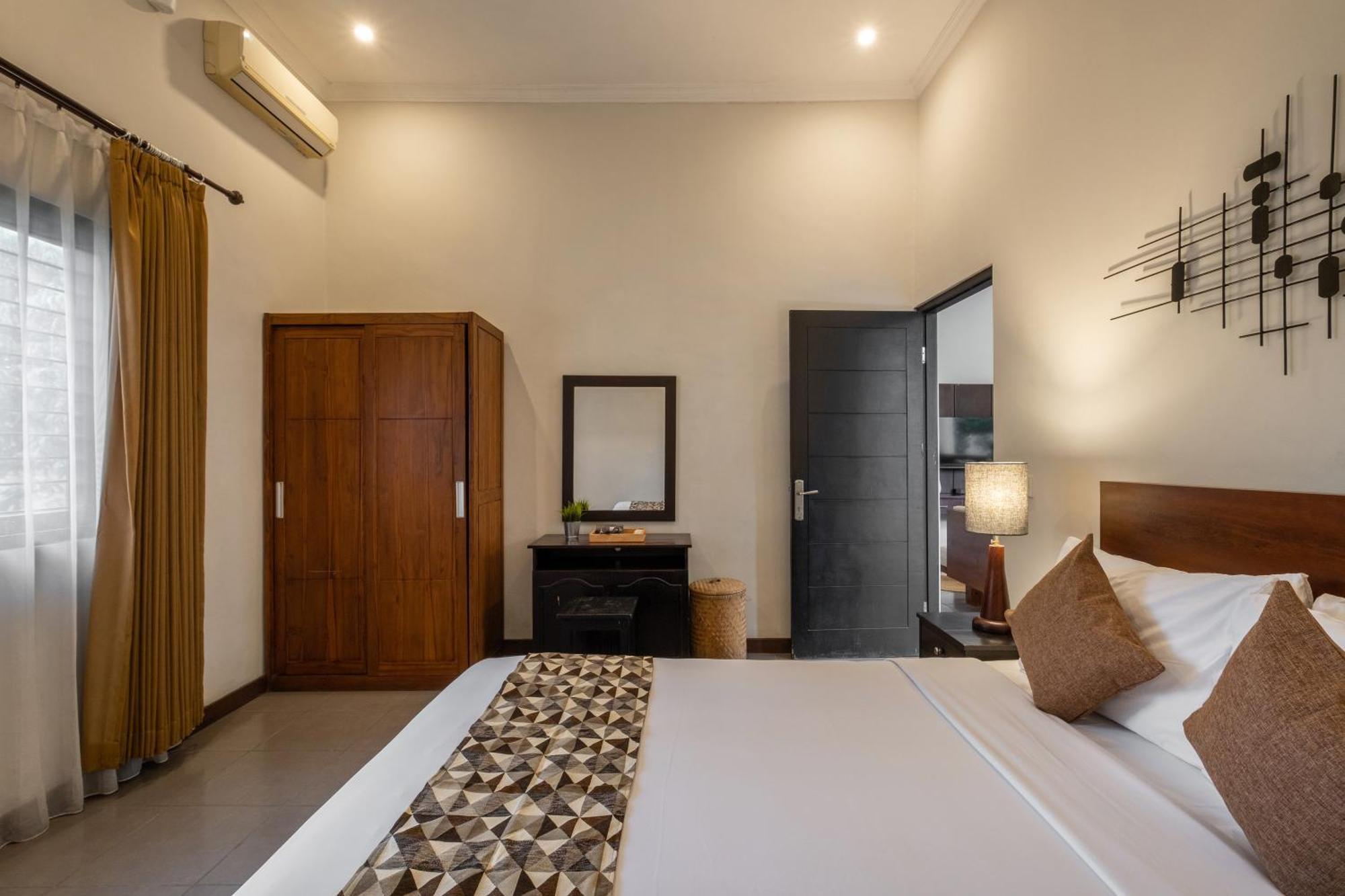 Villa Kisaraa - X Seminyak X Canggu Kerobokan (Bali)