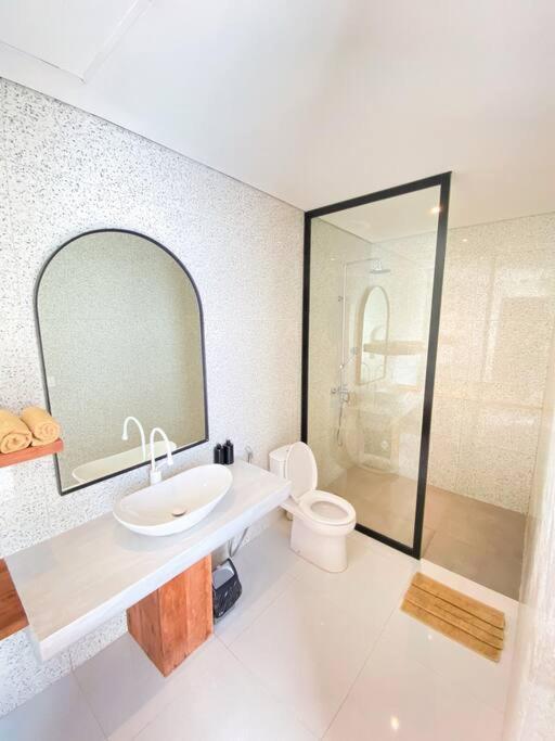 D'grya Modern Architecture 2br Villa Seminyak (Bali)