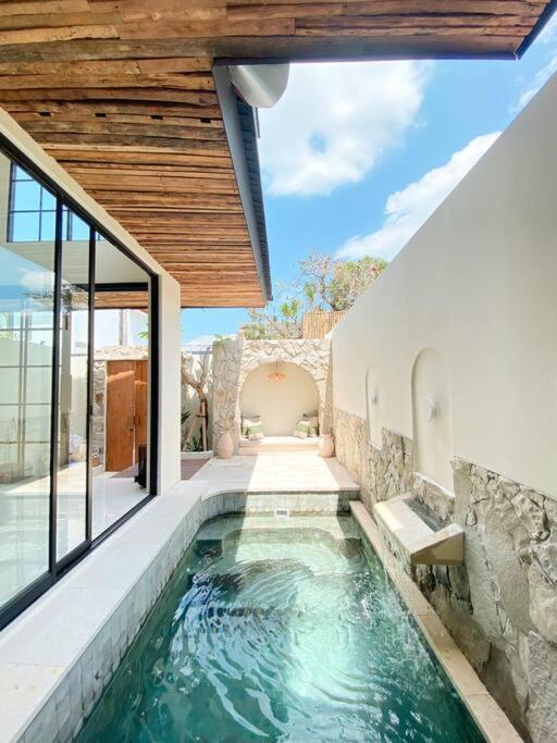 D'grya Modern Architecture 2br Villa
