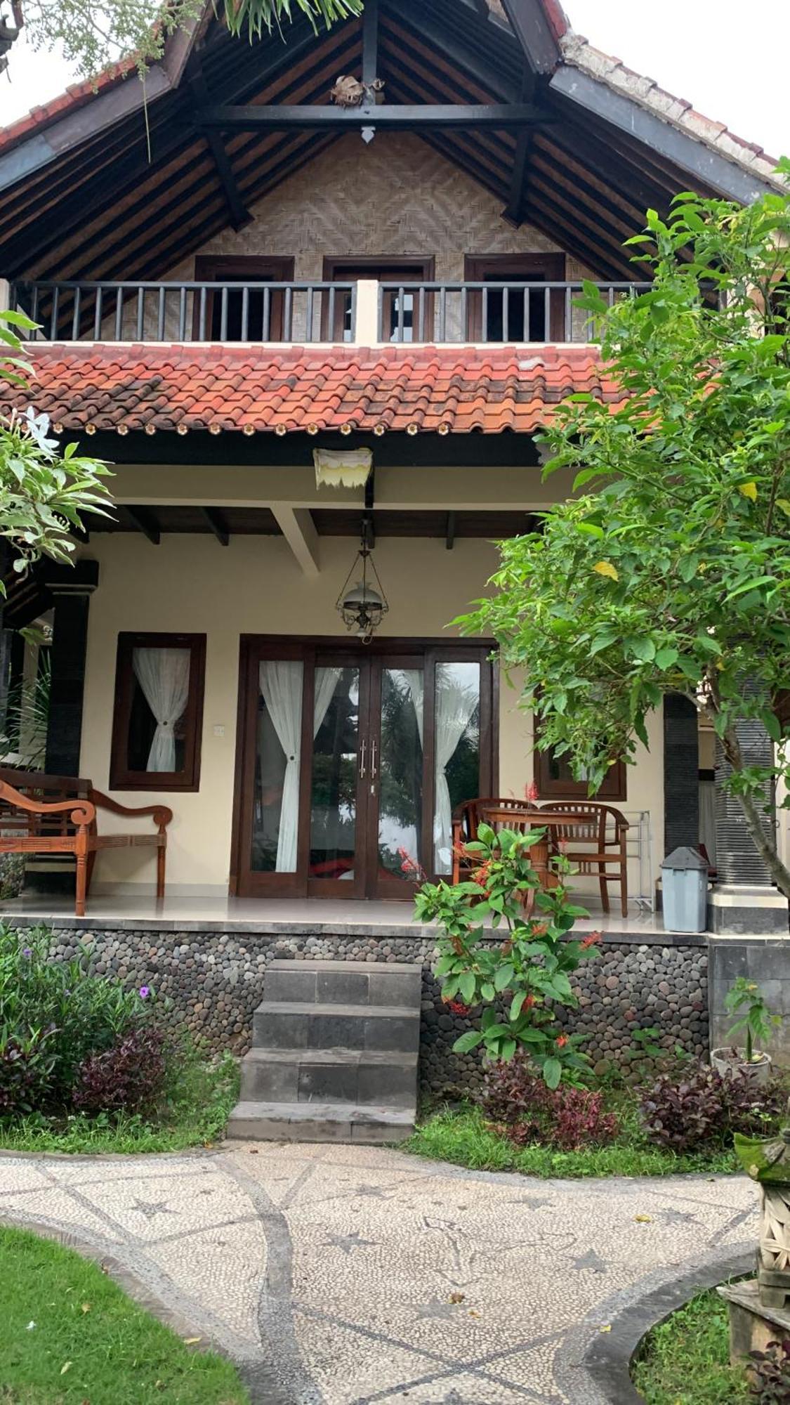 Tradisi Guest house 3*