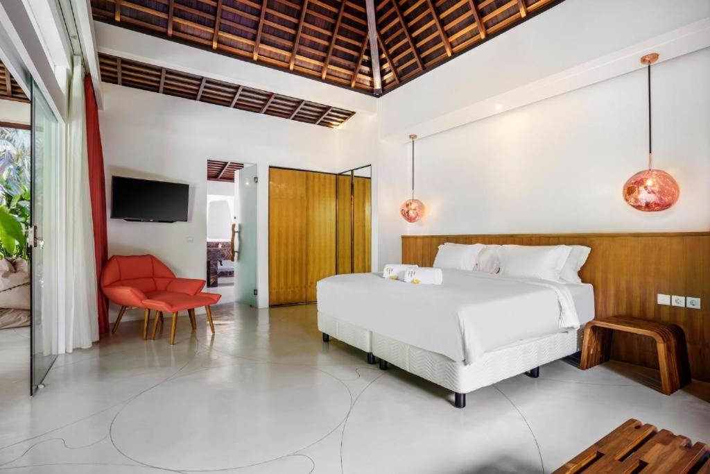 Umani Village Villa *