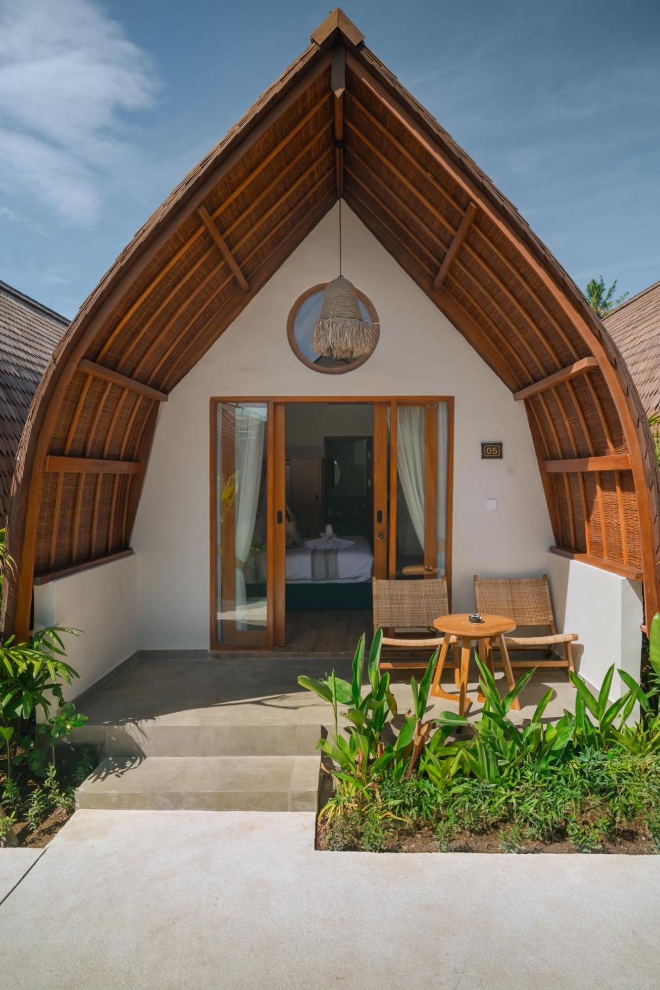 Abian Klumpu & Bali Villa Sanur (Bali)