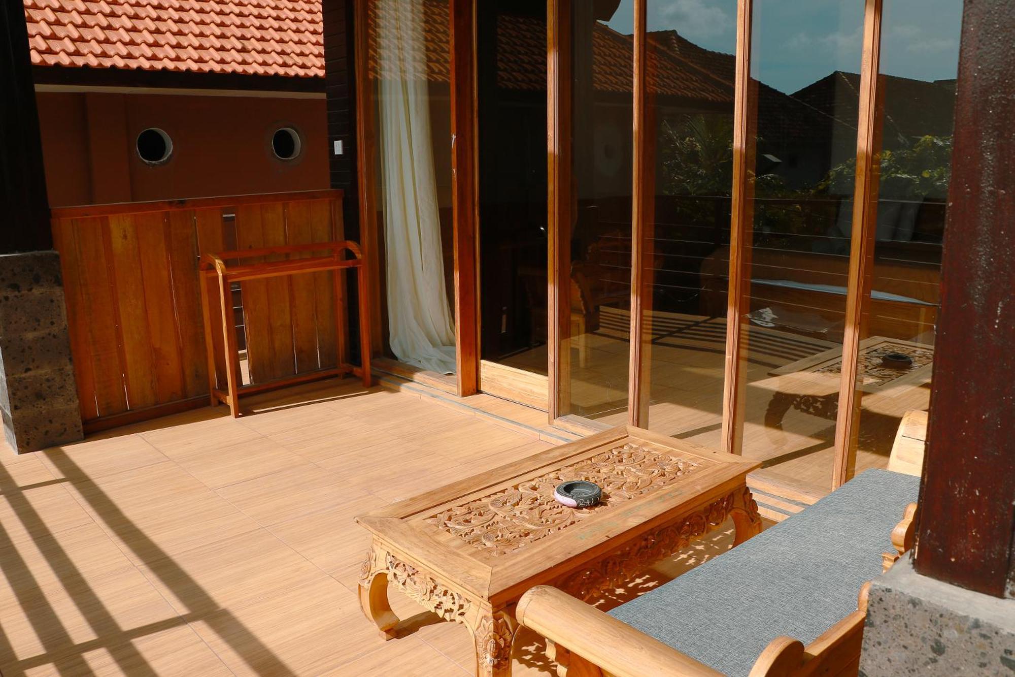 Guest house De Olas Padang Padang Bali