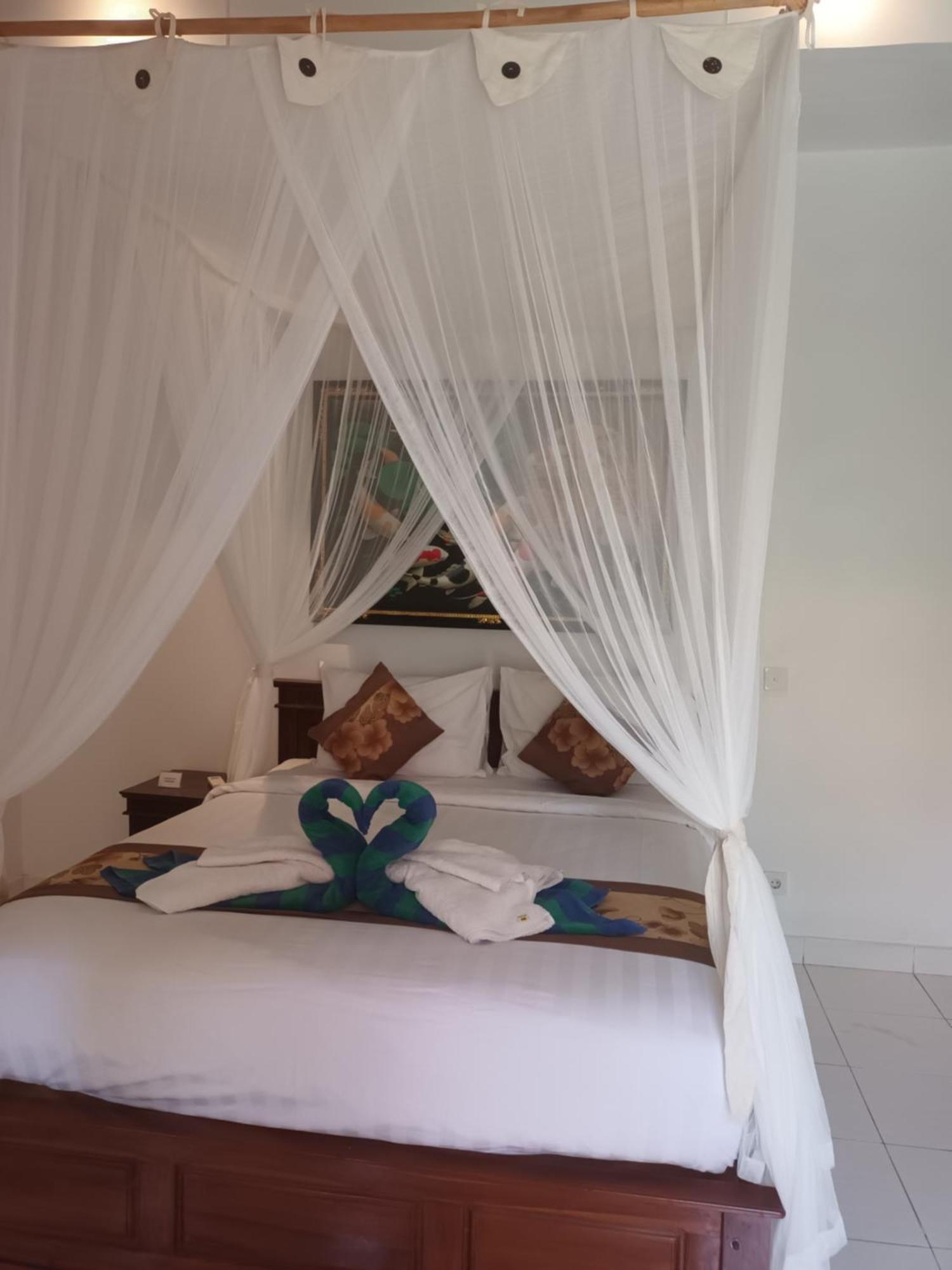 Isola D'oro Lembongan Bed & Breakfast 3*
