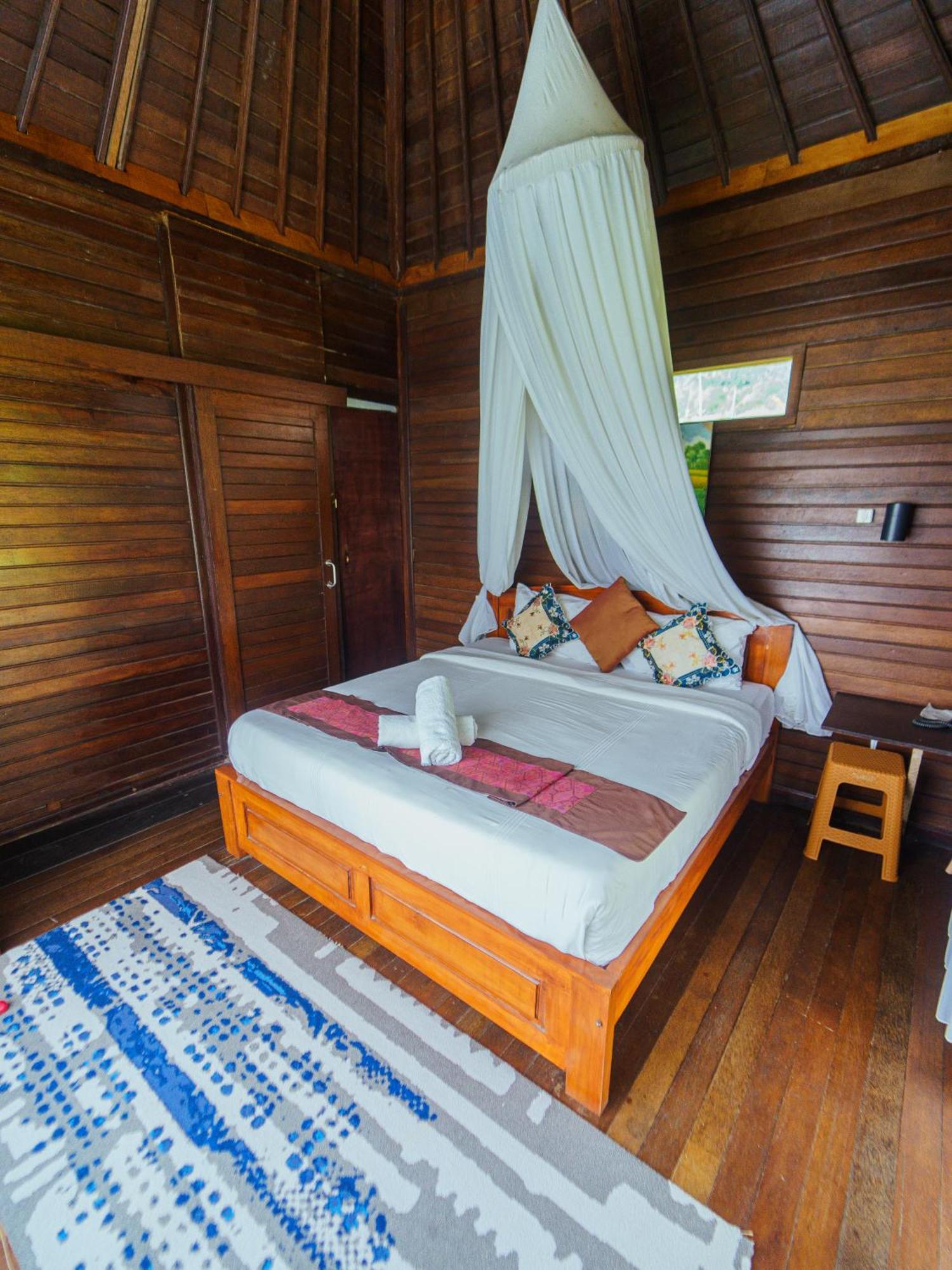 Sande Munduk (Bali)