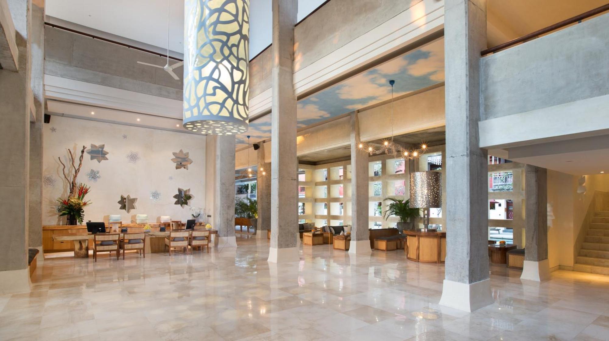 Amnaya Kuta Hotel 4*