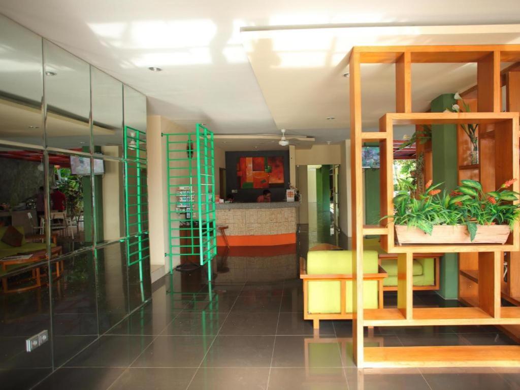 Spazzio Bali Hotel 3*