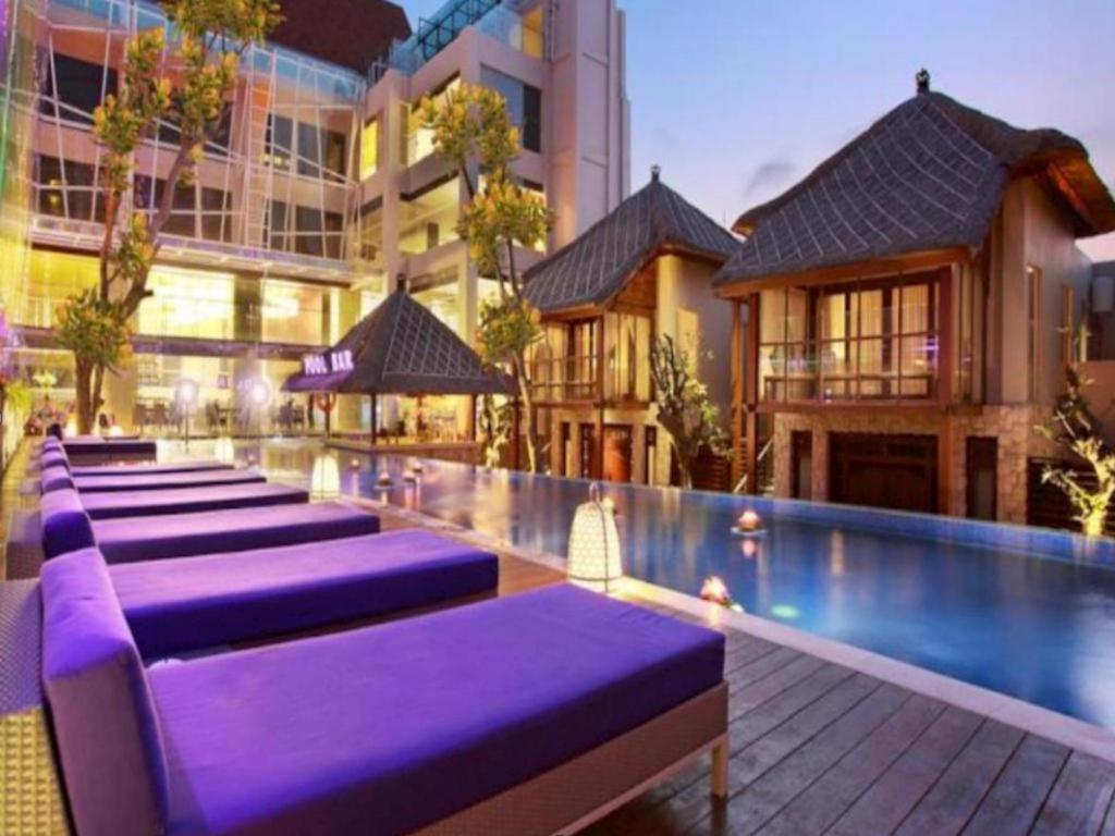Grand Mega & Bali 4* Kuta (Bali)
