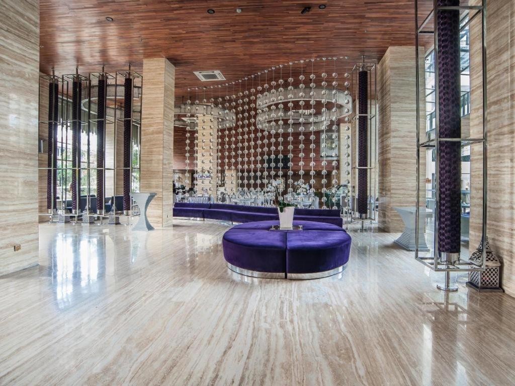 Hotel Grand Mega & Bali 4*