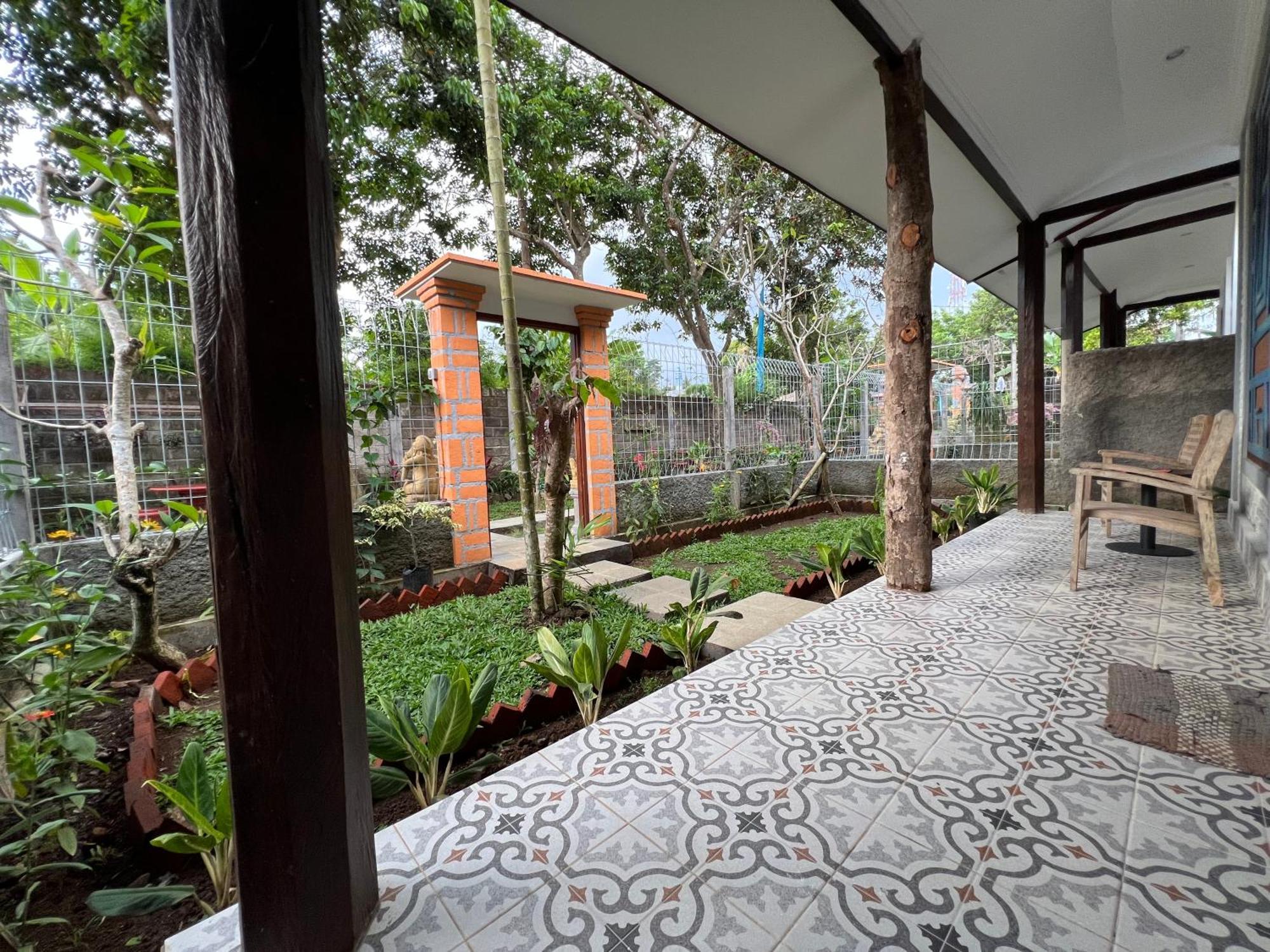 Guest house Santai Karangasem (Bali)