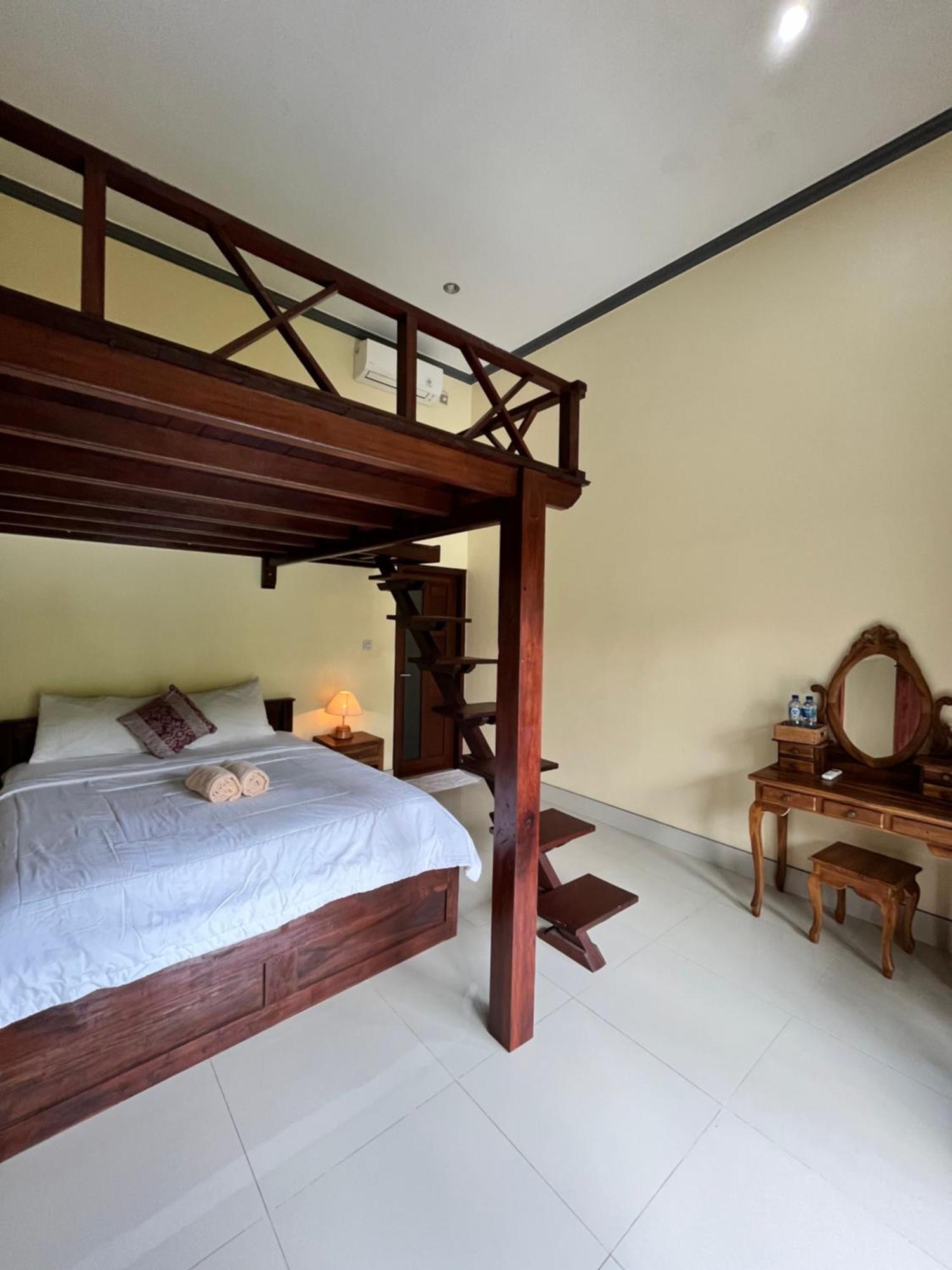 Jana's Homestay *