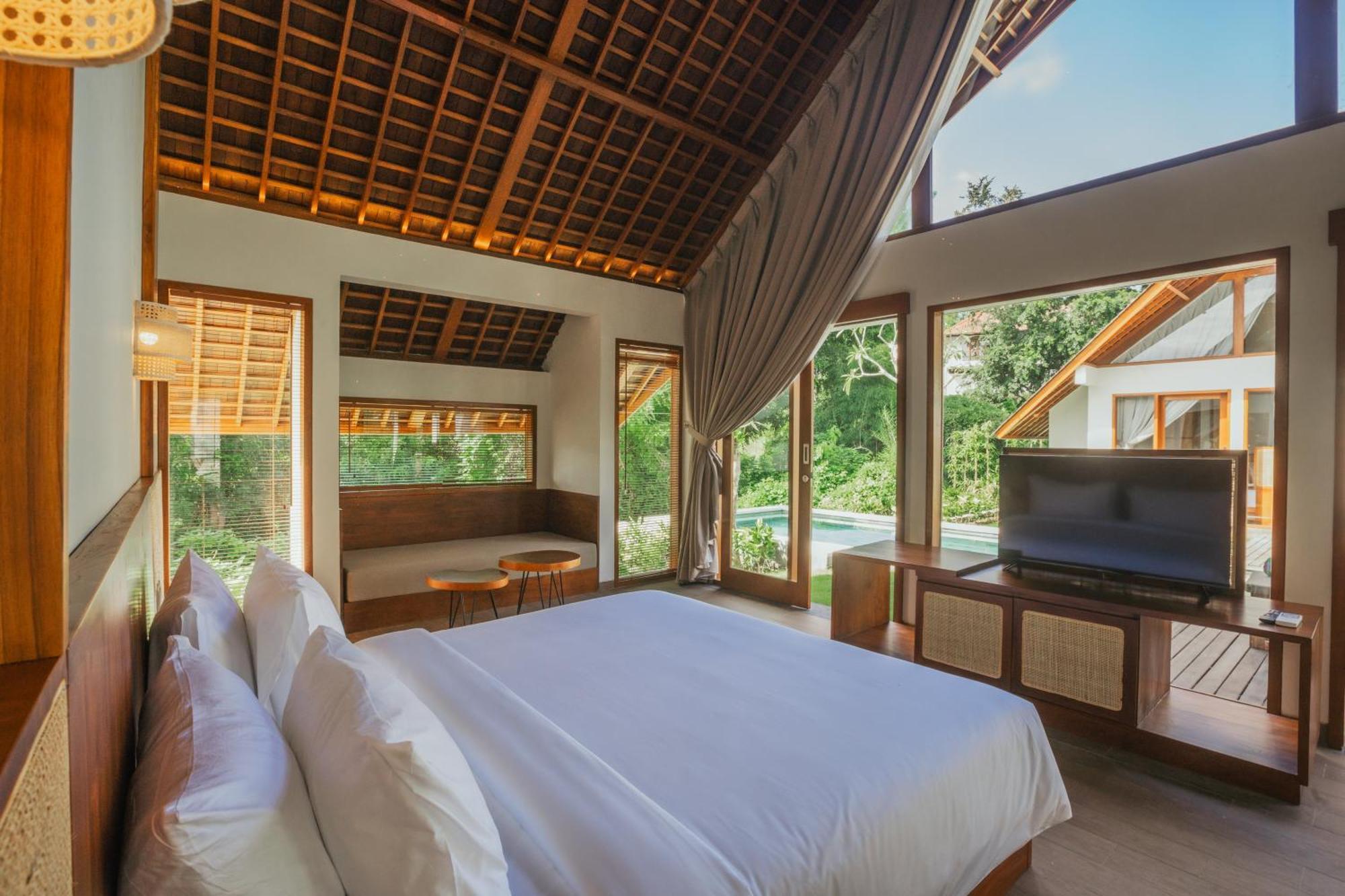 Arpana Luxury Private Pool *