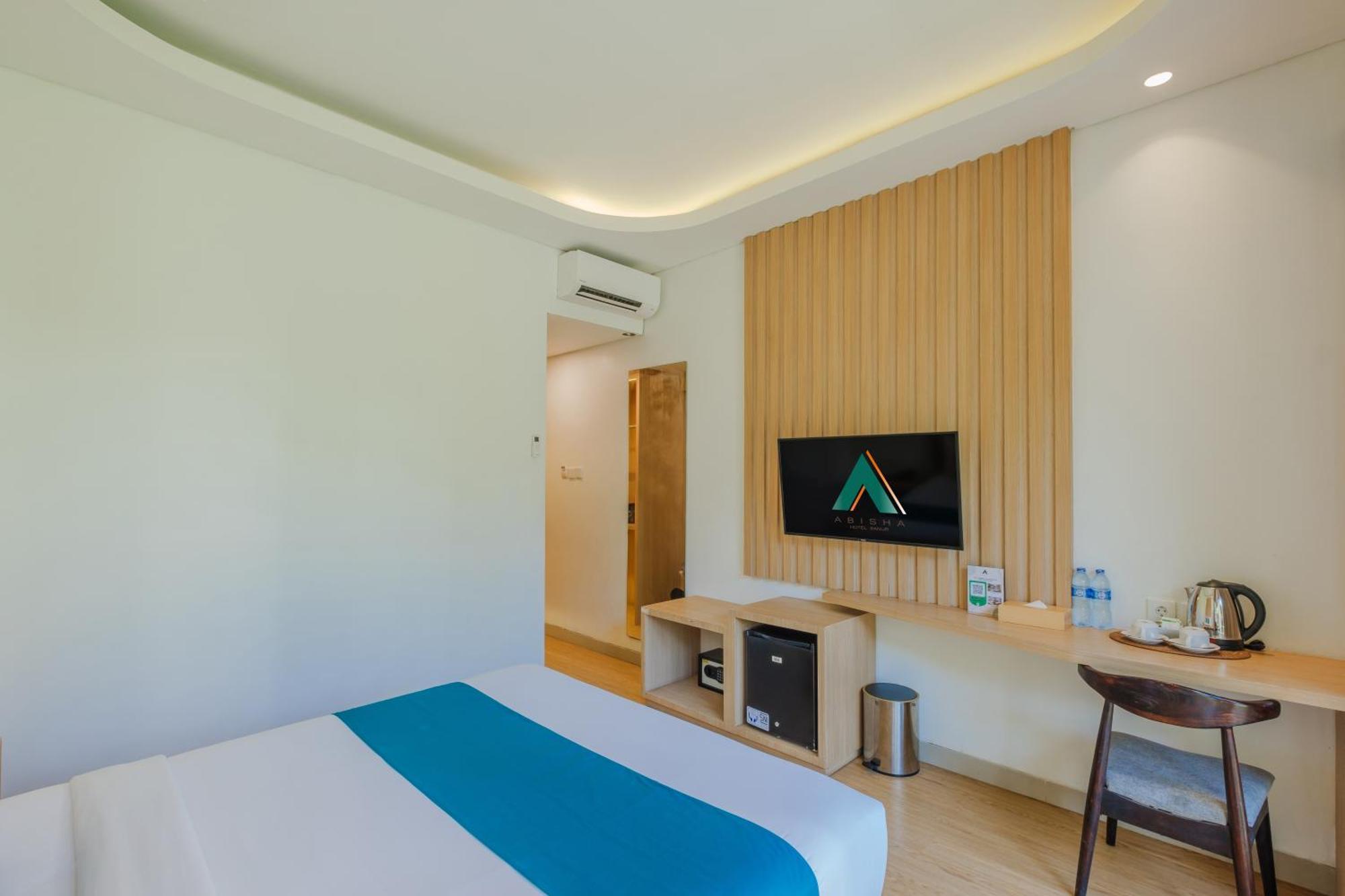 Hotel Abisha 3*
