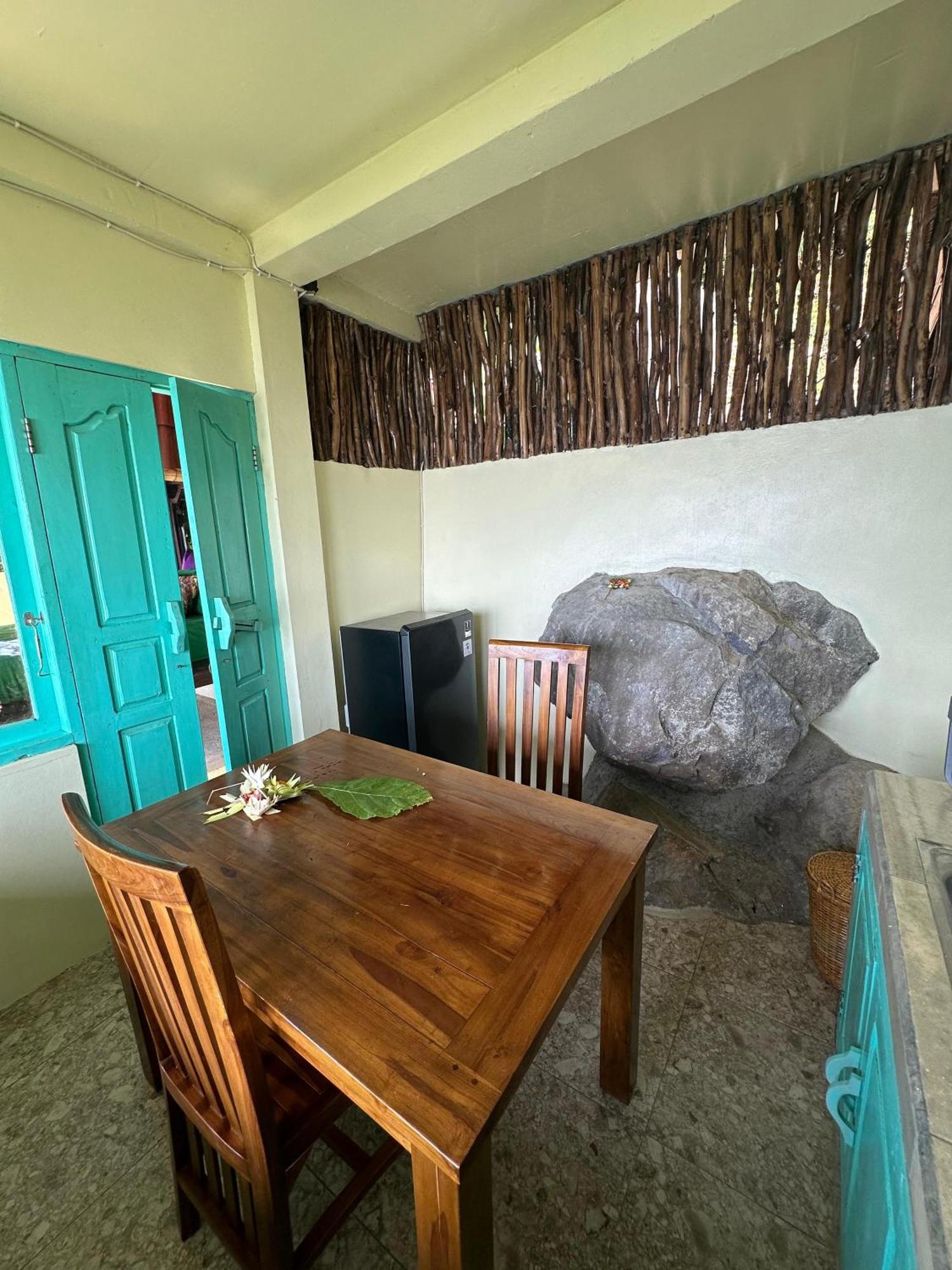 Stairway To Heaven And Restaurant Amed (Bali)